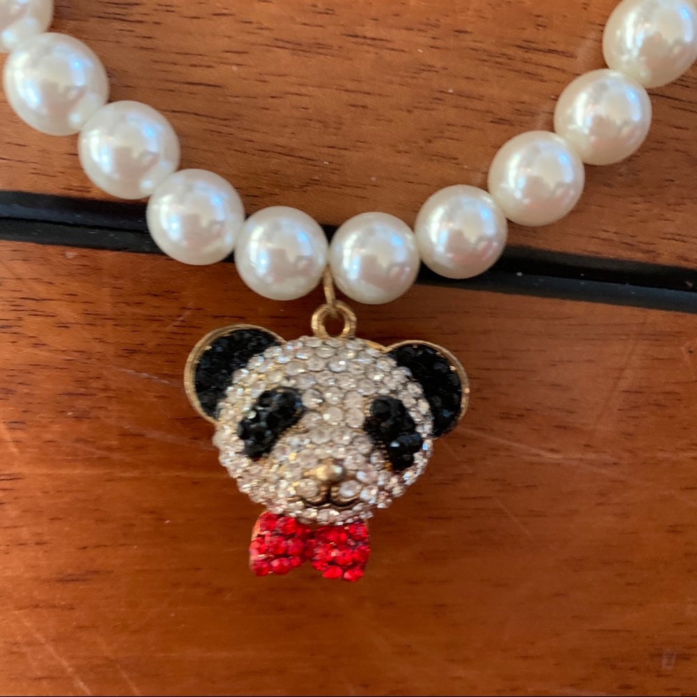 Panda & Pearls Necklace - Picture 4 of 5